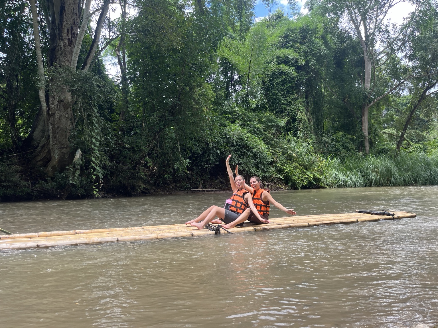 Bamboo rafting on Mae Wang river